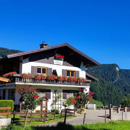 Gaestehaus Vogler Oberstdorf-kornau Apartment