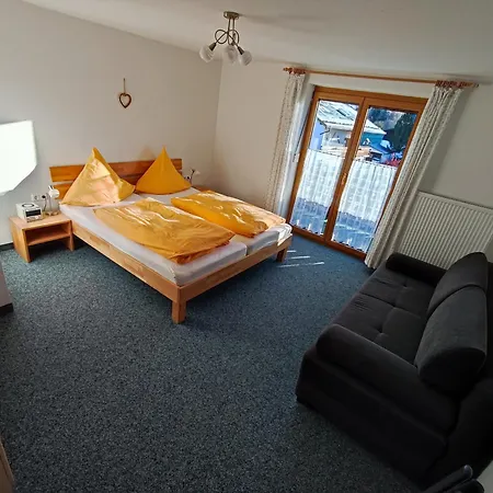 Gaestehaus Vogler Oberstdorf-kornau * Oberstdorf